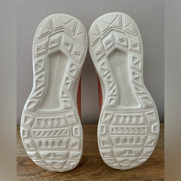 APL Techloom Bliss - Picture 9 of 14